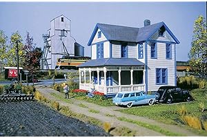 Walthers Cornerstone 933-3651 Kit Plastique Maison de Tante Lucy