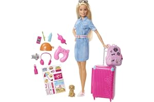 Barbie Set da Viaggio - Bambola con Valigia Apribile e Cucciolo - Abito di Jeans - Adesivi - 10+ Accessori - Regalo per Bambini 3+ Anni, FWV25