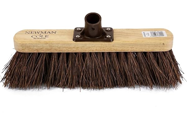 Newman & Cole Tête de balai en bois avec base rigide en poils durs naturels – Tête de balai de rechange pour balayer la brosse de jardin – Tête de brosse à bois – Connecteur de fixation