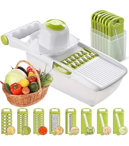 The Pampered Chef ultimate slice and grate rebanador and a Pampered
