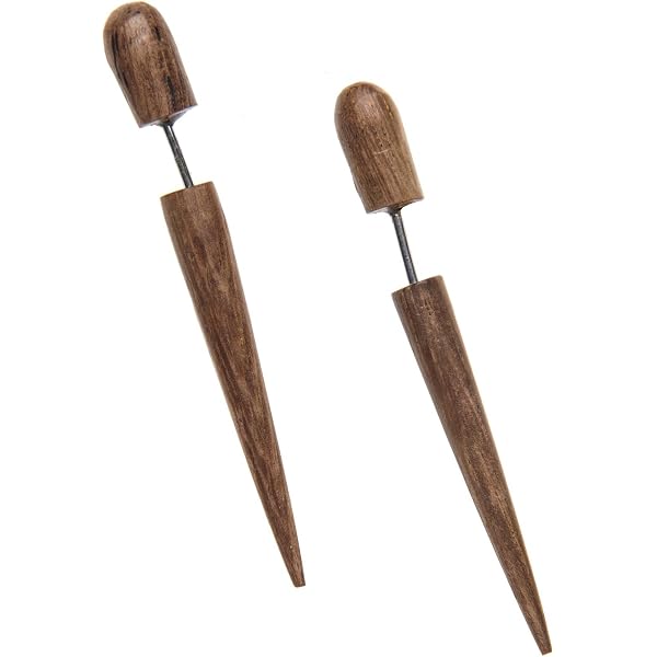 81stgeneration Orecchini Finti Allargatori In Legno Intagliato A Mano, Punte In Ottone, Stile Tribale, Lunghezza 60 Mm