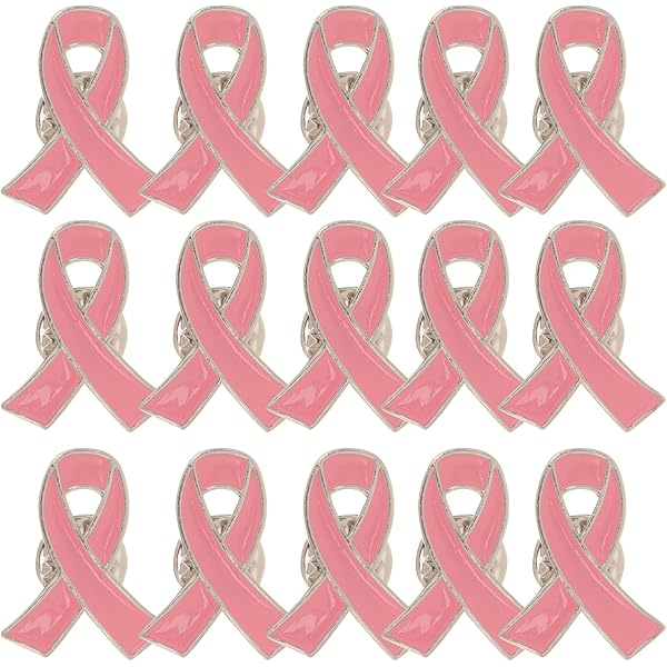 Octobre mois de sensibilisation au cancer du sein femme avec la main Octobre mois de sensibilisation au cancer du sein femme avec la main