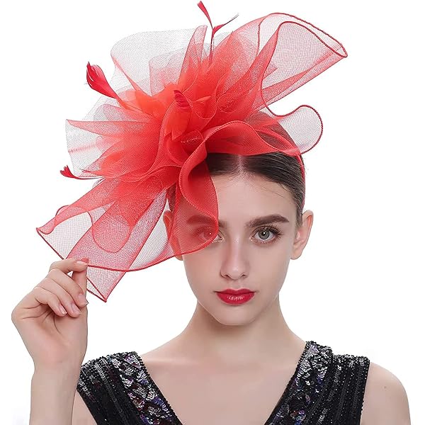 Elegante fascinator di piume lilla: cappello da invitato a nozze per Royal Ascot, Derby ed eventi diurni - Italia