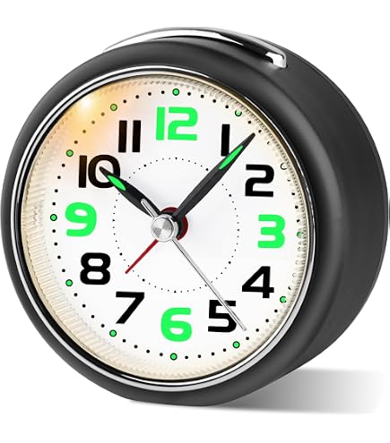 NEWTOP Orologio Sveglia Beep Colorata Stella in Plastica Allarme Tasto ON OFF Movimento al Quarzo Silenzioso Continuo da Tavolo Comodino Analogica Senza Ticchettio per Bambini Adulti (Bianca