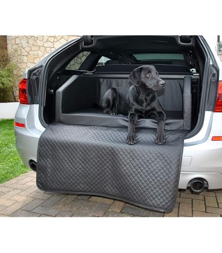 Travelmat PLUS Kofferraum Hundebett – 90x70 Cm, Kunstleder, Wasserabweisend, Mit Herausnehmbarer Innenmatte