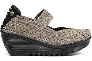 B M BERNIE MEV NEW YORK Women's Drake Mary Jane Wedge - Drake es un Mercedita de cuña de 6cm de Altura, con Planta de Memory Foam