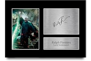HWC Trading A4 Ralph Fiennes Harry Potter Lord Voldemort prezenty z nadrukiem podpisanego autografem dla fanów pamięci filmowej