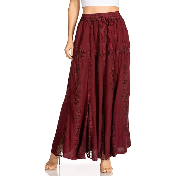 Prachtige Indiase Bruid Gekleed in Traditionele Hindoeïstische Rode Trouwkleding, Een Sari Versierd Met Gouden Sieraden En Een Slu Redactionele Afbeelding - Afbeelding van wijfje, bruid: 175699610