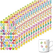 Lettres De L'alphabet Dans Un Ordre Aléatoire Sur Fond Blanc Photo