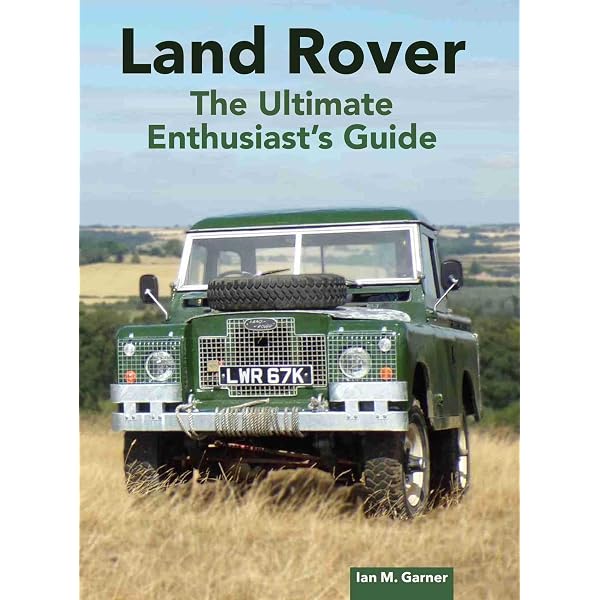 The Complete Catalogue of the Land Rover : Taylor, James: Amazon