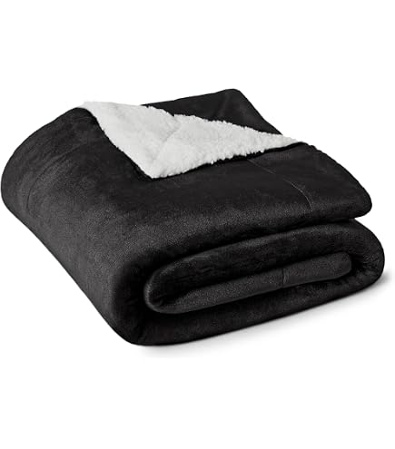 Catherine Lansfield Coperta In Pile Con Motivo Calcio, 130x170 Cm, Blu Navy, Morbida E Calda Per Bambini
