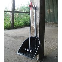 Mistboy schwarz (Höhe 90 cm, Mistkratzer für die Reinigung von P Mistboy schwarz (Höhe 90 cm, Mistkratzer für die Reinigung von P