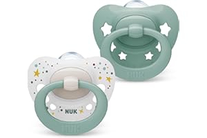 NUK Signature Lot de 2 tétines en silicone en forme de cœur sans BPA pour bébé de 0 à 6 mois avec étui Motif étoiles vertes