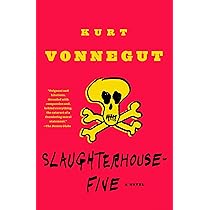 Slaughterhouse-Five: A Novel : Vonnegut, Kurt: Amazon.co.za: Books
