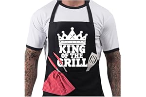 BANG TIDY CLOTHING Tablier de barbecue pour homme, tablier de cuisine amusant en coton noir, réglable avec 2 poches, cadeau d'anniversaire, de Noël, cadeau de cuisine pour papa, chef, mari, lui – King of the Grill