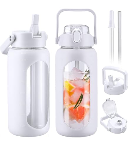 BLUEGO Borraccia Vetro 900ml con 2 Coperchi e Cannuccia, Sportiva Bottiglia d'Acqua con Custodia in Silicone e Indicatori di Tempo, Senza BPA, Verde oliva BLUEGO Borraccia Vetro 900ml con 2 Coperchi e Cannuccia, Sportiva Bottiglia d'Acqua con Custodia in Silicone e Indicatori di Tempo, Senza BPA, Verde oliva