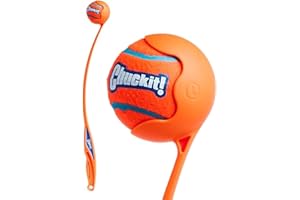 CHUCKIT! Chuckit ! Lanceur de balle de sport pour chien Lanceur de balle de jouet pour chien avec grande balle de tennis Grande balle ultra compatible, couleur aléatoire, 66 cm