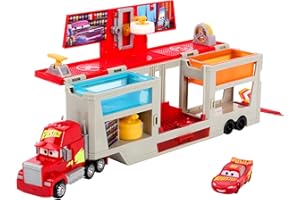 Mattel Disney and Pixar Cars Transforming Truck & Toy Car Playset, Color Changers Paint Shop Mack with Detachable Cab, Color Change Lightning McQueen & Accessories, HPD82