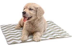 Navaris Tappetino Rinfrescante per Cane e Gatto - Stuoia Refrigerante per Animali Domestici 40x50cm - Materassino Autorinfrescante - Design ZigZag - S