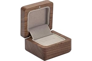 muso wood Drewniane pudełko na pierścionki – lite drewno orzecha włoskiego – ręcznie wykonana szkatułka na pierścionki – pudełko na pierścionki 6 x 6 x 4,5 cm na oświadczyny, zaręczyny, ślub i do