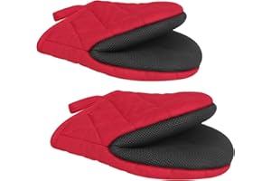 GOLDMEET 1 Pair Short Oven Mitts, Heat Resistant Silicone Kitchen Mini Oven Mitts for 500 Degrees, Non-Slip Grip Surfaces and Hanging Loop Gloves, Baking Grilling Barbecue Microwave Machine Washable (Red)