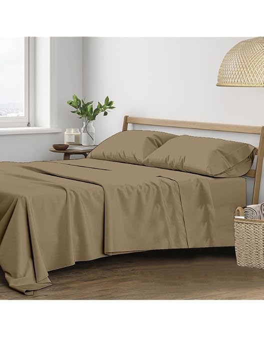 LYROO 400 TC King Size Cotton Bedsheet Set - 108x110 Inch Flat Sheet & 2 Pillowcases (18x28"), Classic Italian Solid, Elegant Moose