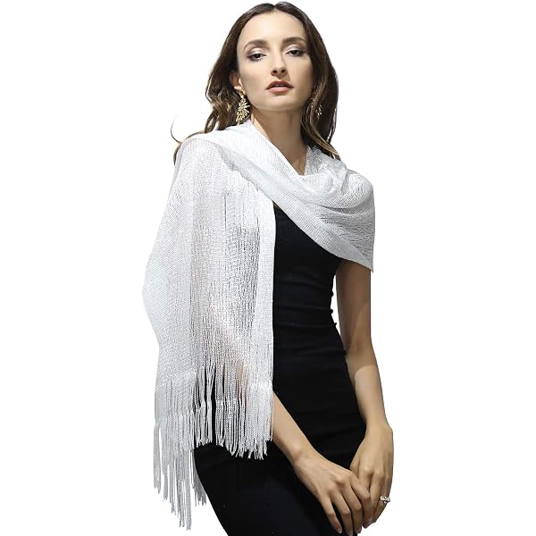 Écharpe Longue Céline Couleur Champagne Avec Franges – Très Bon état, Sortie Du Pressing !