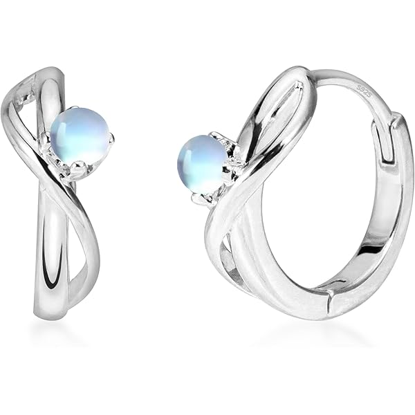 Orecchini a cerchio con design a stella in argento sterling