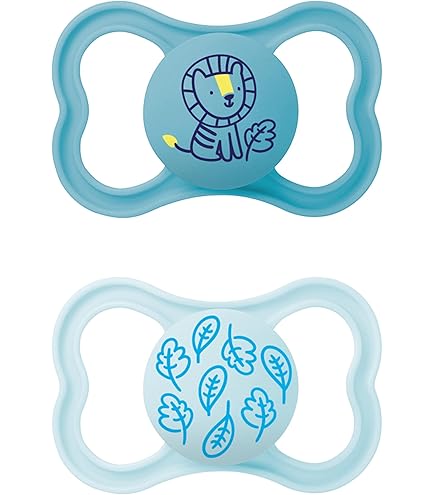 MAM Originele Pure Day & Night fopspeen in set van 4, babyfopspeen van duurzaam en biologisch hernieuwbaar materiaal, speen van MAM SkinSoft siliconen, met fopspeenbox, 6-16 maanden, beer/vos/maan