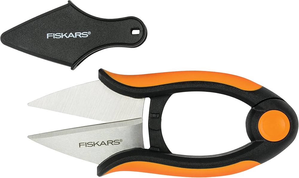 Fiskars Ot Makası, Uzunluk: 12,9 cm, Paslanmaz çelik bıçaklar/plastik saplar, Siyah/Turuncu, Düz, SP-220, 1063326