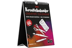 ‎ALPHA EDITION Alpha Edition - Kreativ-Kalender Tischaufsteller Hoch Schwarz 2026 – Bastelkalender 16×20 cm mit weißer Schrift, zum Aufstellen & Aufhängen, ideal für Fotos & kreative DIY-Geschenke