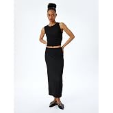 Dokulu Slim Fit Bisiklet Yaka Kolsuz Bluz