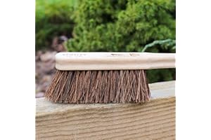 CHARLES BENTLEY Hand Brush, Charnwood, Bassine, for Garden & Outdoor, Maintenance, Premium Brushware, Green, FSC Certified Wood, Stiff Bassine Bristles, Contoured Handle, Made In Britain (30x8x5cm)