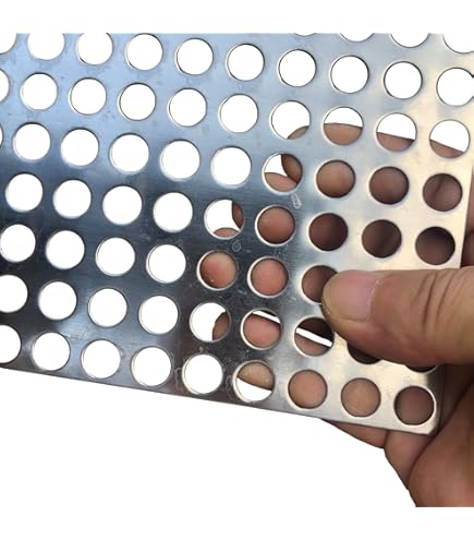 LAMIERA FORATA INOX FORO MM. 1,5. SPESSORE MM. 1. MT. 1 X 2