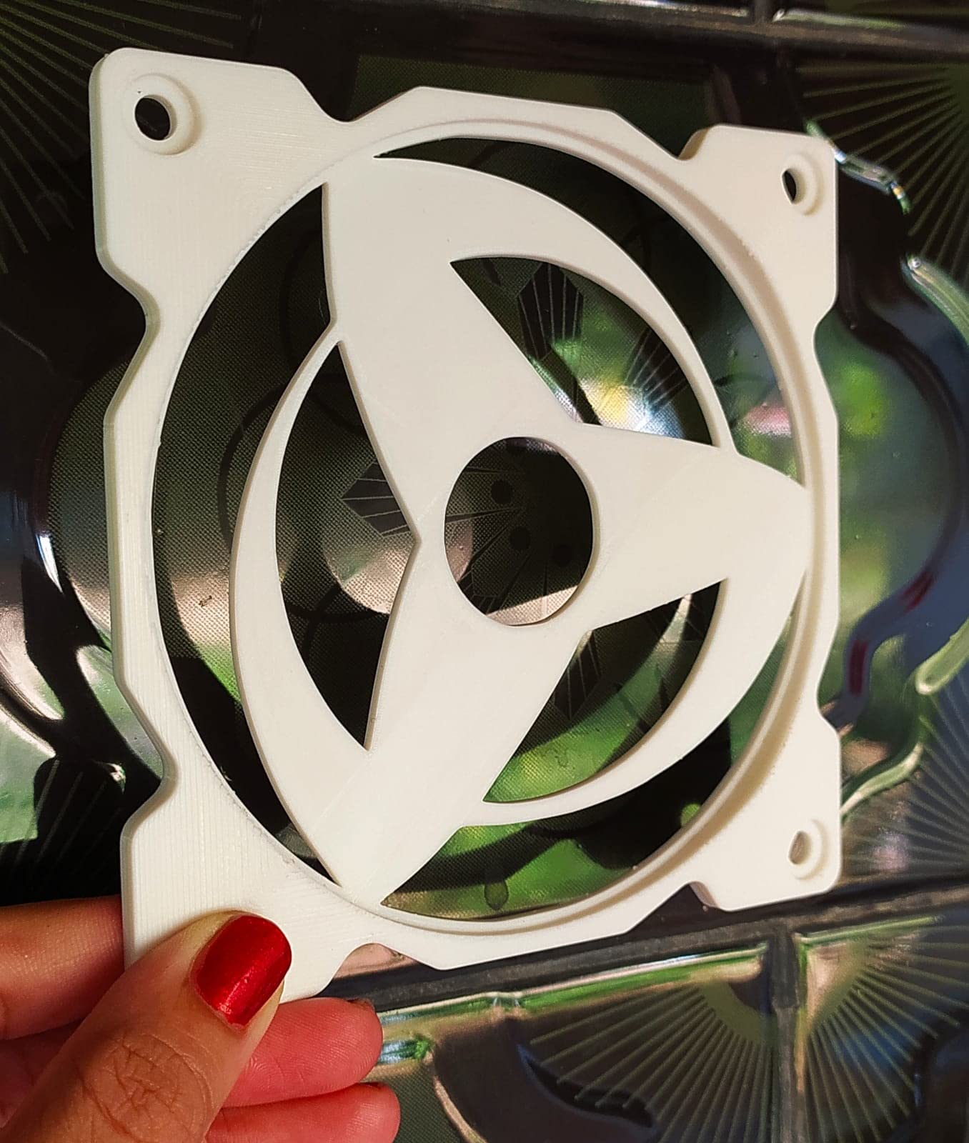 Sharingan Theme Gaming Computer Fan Shroud/Grill/Cover - Geometry - Custom 3D Printed - 120mm. (White)