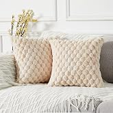 Yaertun Set of 2 Super Soft Plush Cushion Covers Faux Fur Cushion Covers Decorative Sofa Cushion Decorative Cushion Soft Decorative Cushion Cover for Sofa Couch Bed Living Room 40 x 40 cm Beige
