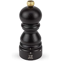 Houten pepermolen van het merk Herzberg