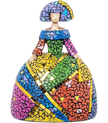 DRW Scultura Decorativa In Ferro Traforato – Figura Di Menina, Colore Verde, Dimensioni 26.5 X 11 X 28.5 Cm