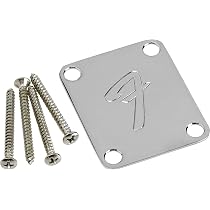 Fender 099-1362-000 Accessory Kit Für Strat – Weiß, Inkl. Tremoloabdeckung, Knöpfe & Co.