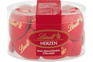 ‎LINDT Lindt Schokolade Vollmilch Schokoladenherzen | 300 g | 15 x zartschmelzende Alpenvollmilch Schokolade in Herzform | Schokoladengeschenk
