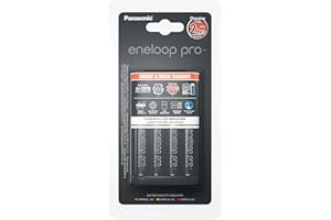 Panasonic eneloop pro smart quick charger for 1–4 AA/AAA Ni-MH batteries, with LED display and single-slot monitoring, including 4 eneloop pro AA/Mignon batteries, min. 2500 mAh, 500-charge cycle life