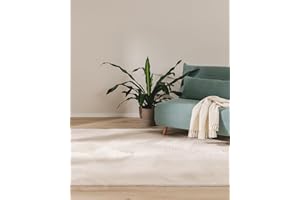 ‎BENUTA benuta Basic Kunstfaser Fellteppich Furry - Beige 160x230 cm - Weicher Wohnzimmerteppich - Anti-Rutsch-Rückseite - Waschbar - Für Fußbodenheizung geeignet