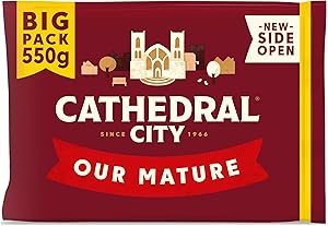 Cathedral City Mature Cheddar Cheese 550 g|200