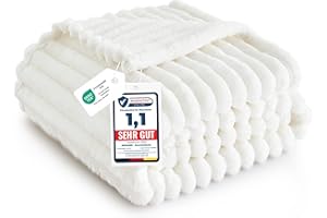 Bedsure Przytulny pluszowy koc polarowy - miękki, ciepły koc z grubym sznurem, wygodna narzuta do łóżka i kanapy, biały, 150 x 200 cm