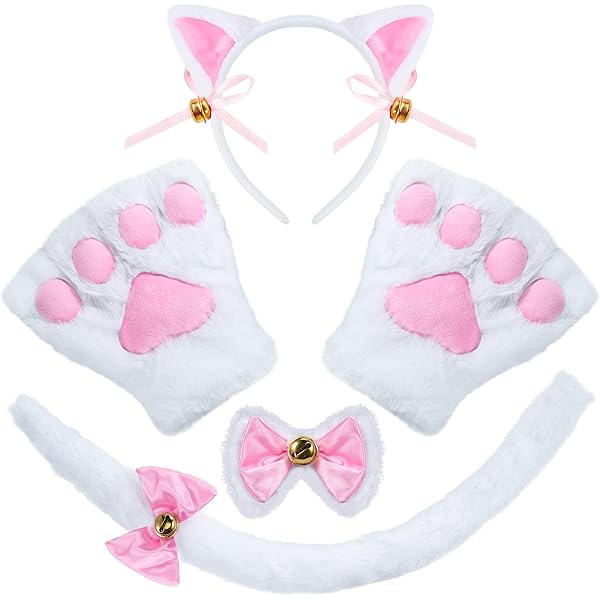 Van Kattenoren Tot Zilveren String: Dit Waren De Meest Opvallende Met Gala Outfits~va4d4e639