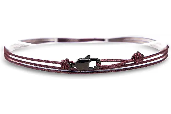 Pulsera Fina para Hombres y Mujeres con Cierre de Mosquetón Hecha a Mano - Joyería Marítima para Surfistas - Pulsera de Tela Minimalista - 100% Impermeable y Ajustable (Vino Rojo Negro)