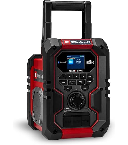 Makita DMR108 Site Radio with Bluetooth and Mobile USB Charging