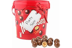 TOPLINE Milk Chocolate Bulk Buy Party Bucket - Milk Chocolate Crunchy Ball with Honeycomb Centerpiece 440g Great for Couples, Birthday Gifts for Women or Chocolate Hamper Stocking Fillers with Gift Card