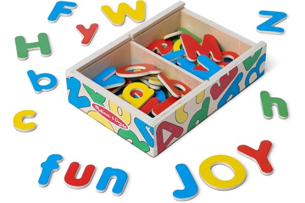 Melissa & Doug - 52 Lettres Magnétiques - Jouet en Bois - Activité Manuelle Enfant - Loisir Créatif - Jouet D'Activité, De Développement Et d'apprentissage - Cadeau Enfant 3 Ans Et + - Certifiés FSC