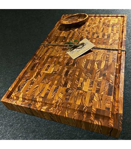 What The Art! Olivenholz-Schneidebrett »Half Rustic« Gr. M – Mit Dip-Schälchen | Handgefertigt Aus Altem Olivenbaum | Nachhaltiges Käsebrett & Servierbrett